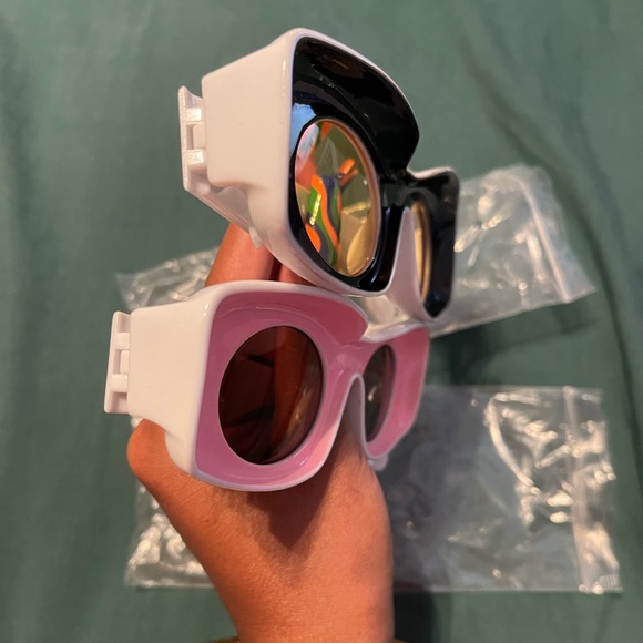 COPY - Two pairs of glasses - Picture 2 of 2